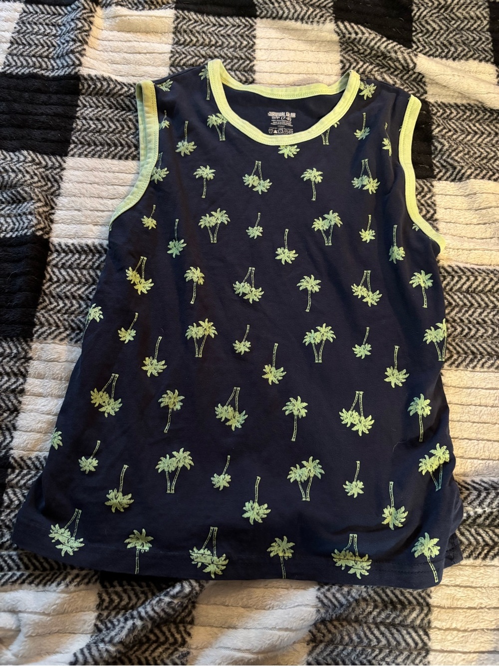 Boys size 7/8 palm tree tank top 100% cotton